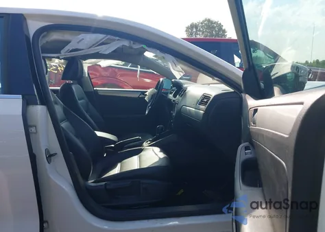 2013 Volkswagen Jetta 2.5L Se z USA, uszkodzony, nr VIN 3VWDP7AJ8DM423681